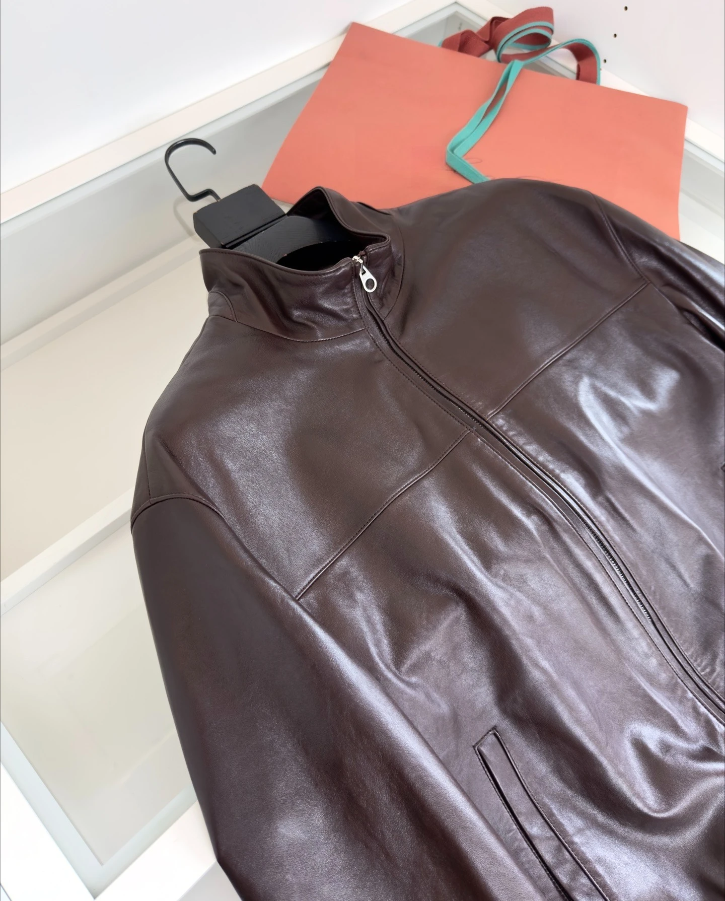 سترة LP كلاسيكية من جلد الغنم برقبة 25aw