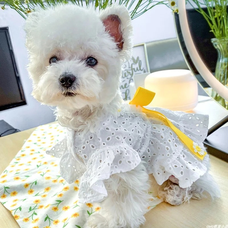 1PC Pet Clothing Spring/Summer Thin Daisy Flower Skirt Suitable for Small and Medium sized Dogs