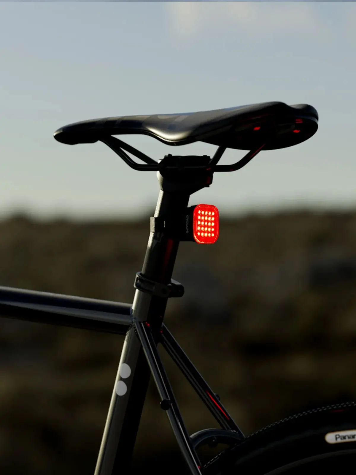 AliExpress CYCLAMI Bike Rear Light Smart Brake Sensing Light Bicycle Tail Light Type-C Charging Taillight Cycling Accessories