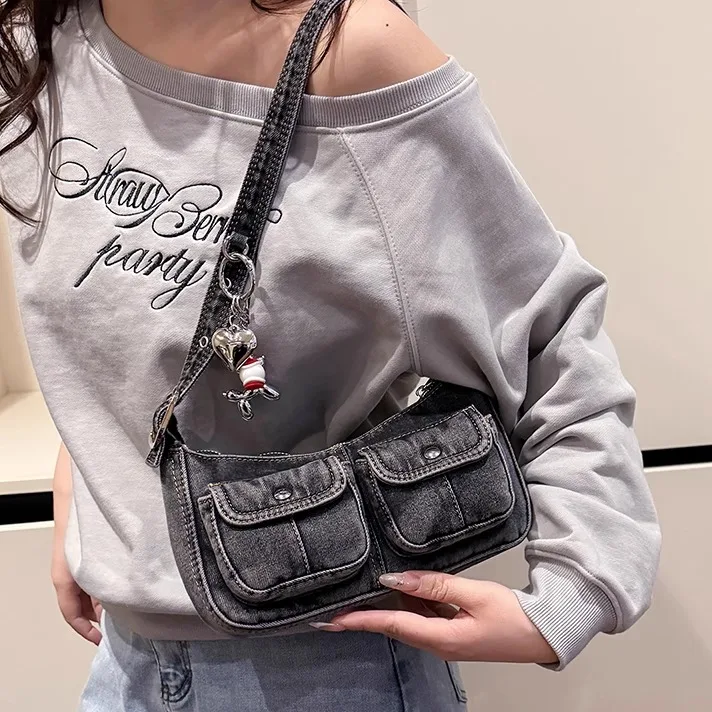 

American Casual Denim Bag Women's Faionable Underarm Bag 2025 New Sle Versatile High-End Single oulder Ins Bag