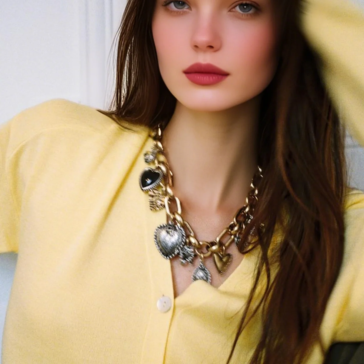 

2025 New ZA Woman Trend Jewelry Charms Heart Pendant Necklaces Luxury Design High Quality Costume Chain Neck Wedding Accessories