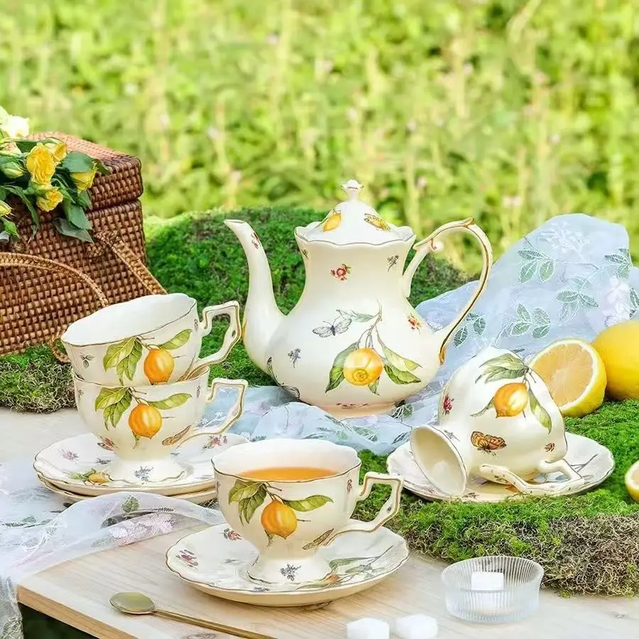 Lemon Teapot Coffee Cup and Saucer Set Beautiful Vintage Coffee Mug Modern Set Tania Bulhoes Luxury Design Cup view 3