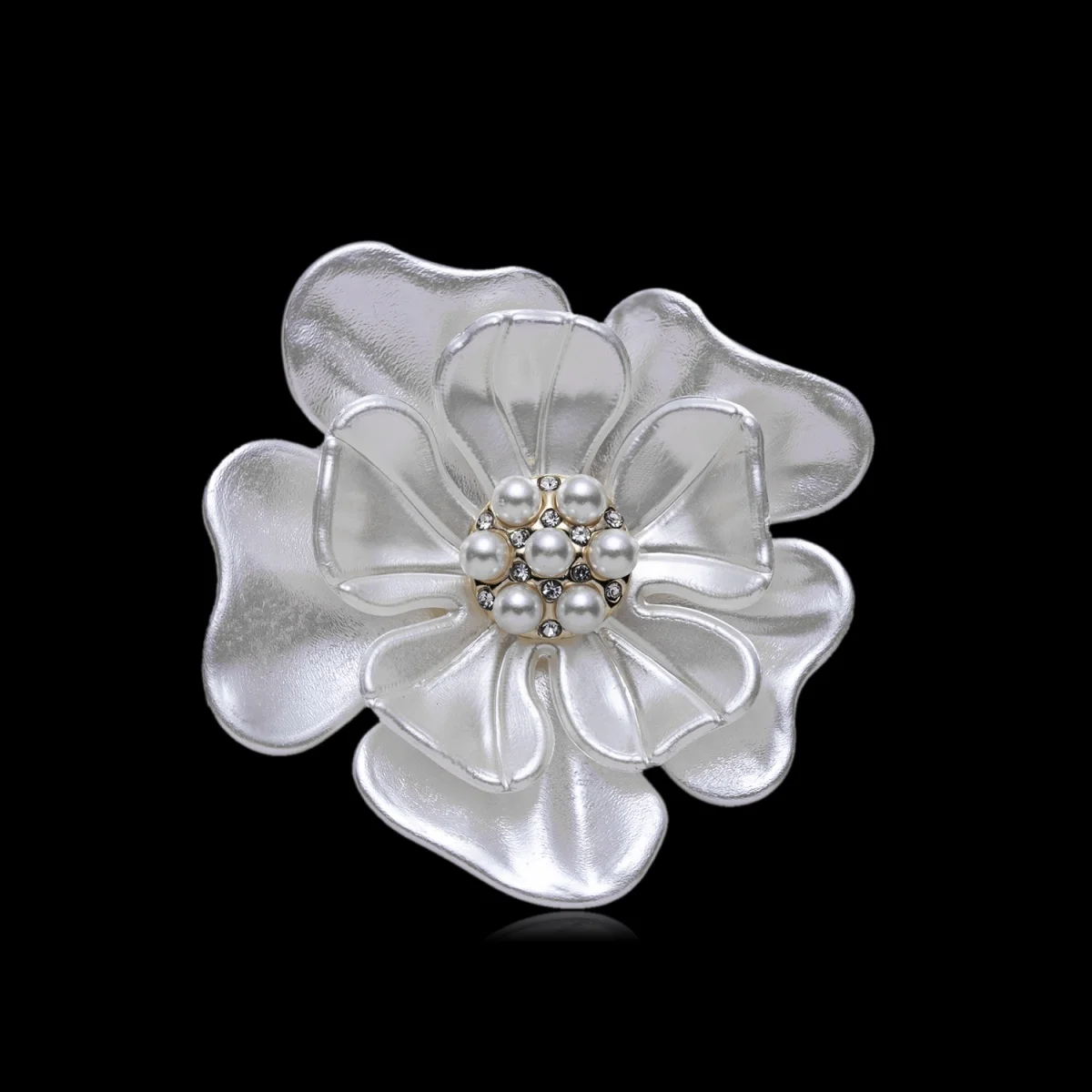 Elegante weiße Harz Kamelie Blume Broschen für Frauen Männer zarte Imitation Perle Strass Blumen Pflanze Pins Hochzeit Schmuck