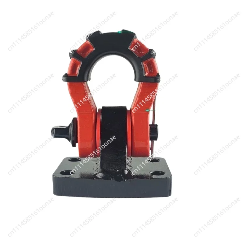 Use the trailer hook to tow the accessory 8-ton U hook, simple base hook adapter, and connect the ball head tractor hook.