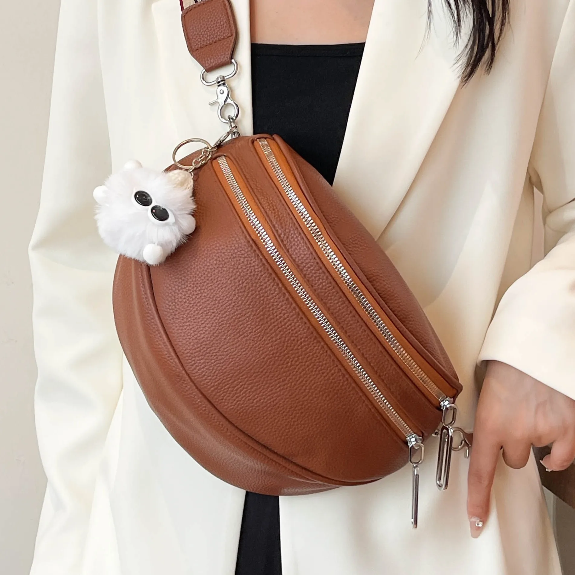 جلد ناعم السيدات السرج حقيبة Crossbody المألوف المرأة حقيبة صدر للرجال عالية الجودة الخصر حقيبة 2026 نموذج جديد حقيبة كتف محفظة