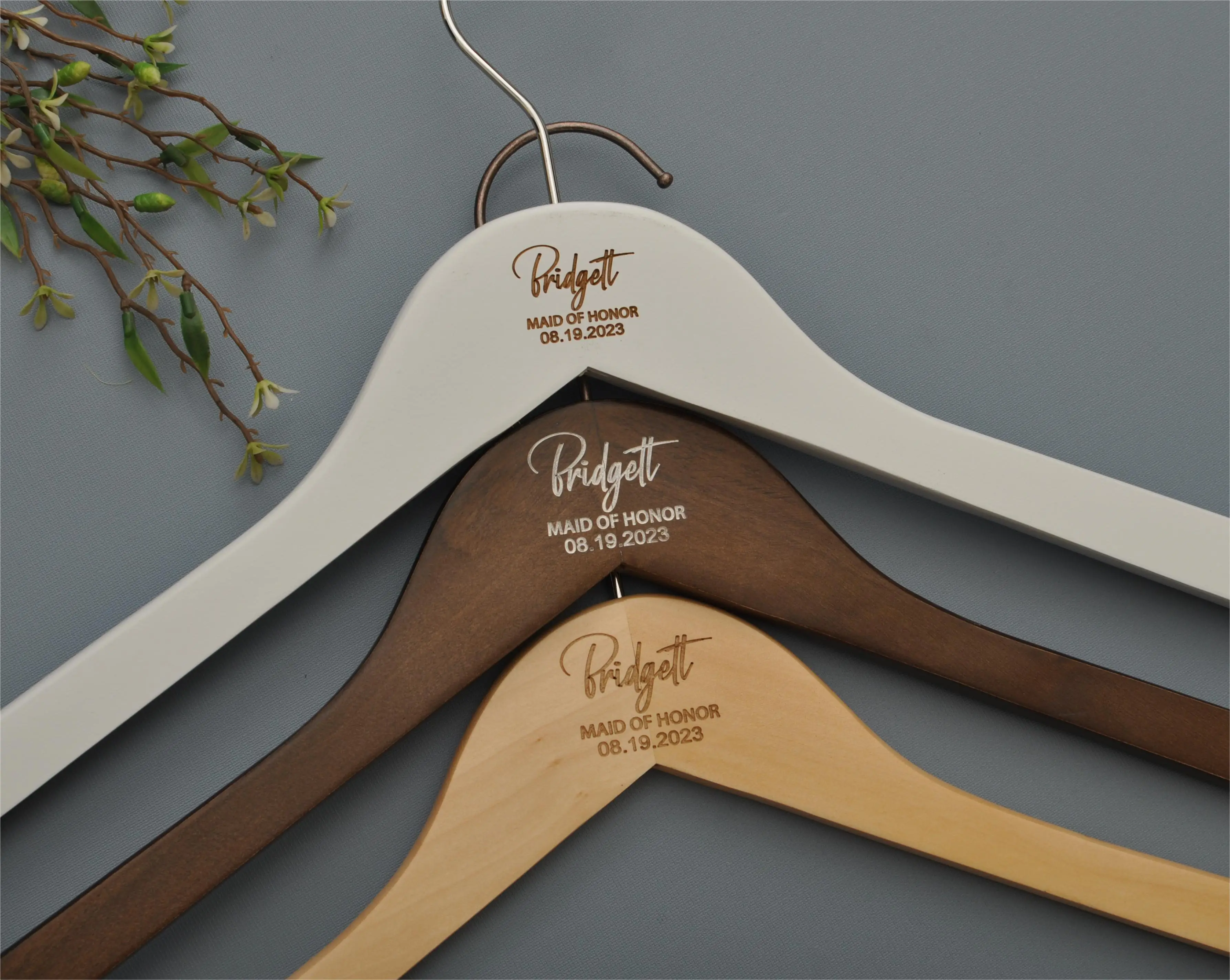 Appendiabiti da sposa personalizzato appendiabiti da sposa personalizzato nomi incisi e data regali per addio al nubilato regali per damigella d'onore
