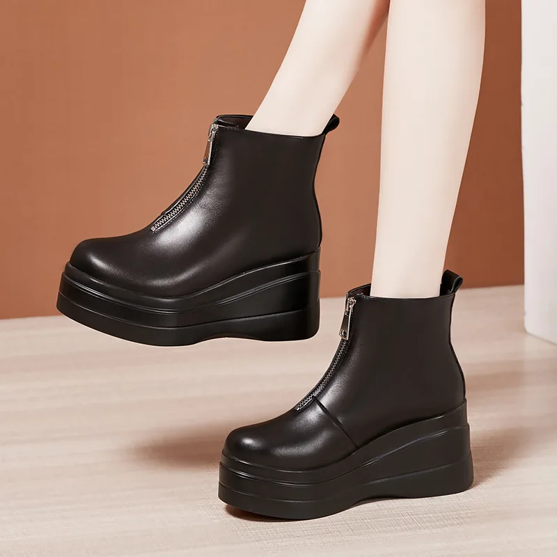 

High-heeled wedge booties female 2023 autumn and winter muffin thick-soled British style Zipper velvet Joker boots black boots