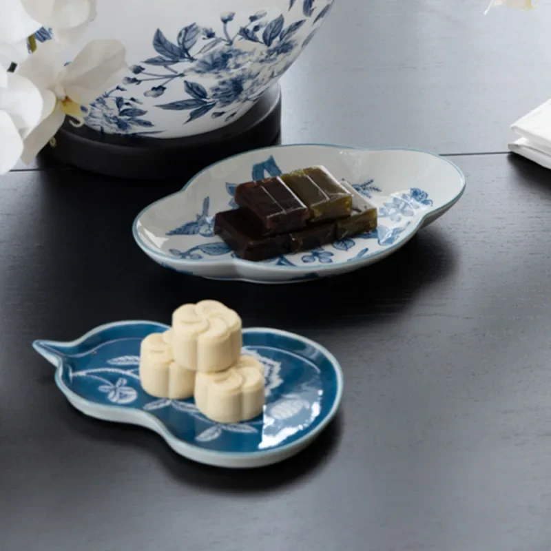 Jingdezhen-Ceramic Household Decoration Plate High-grade Living Room Candy Plate New Chinese Food Tray Tableware