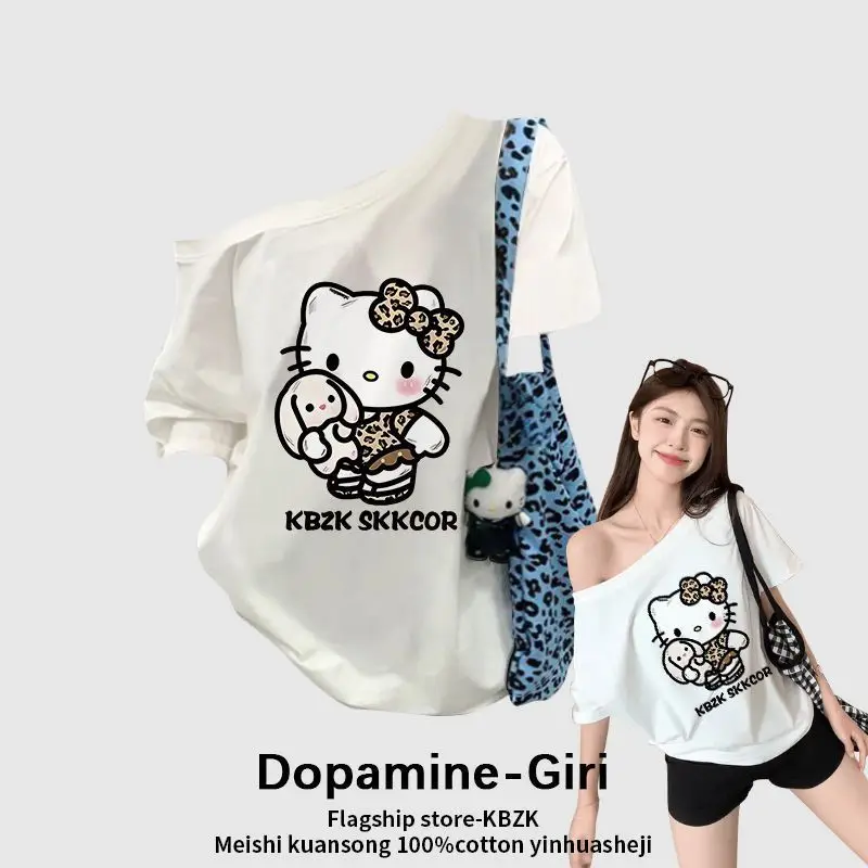 

Хлопковая футболка Sanrio с короткими рукавами Hello Kitty в стиле ретро с открытыми плечами для девочек, новый стиль, летняя футболка с открытыми плечами, свободная на одно плечо