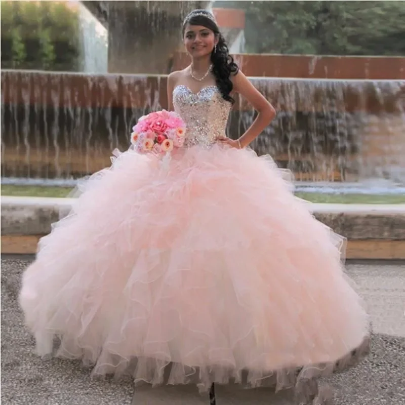 

Luxury Organza Sweetheart Ball Gown Quinceanera Dresses Princess Vestidos De 15 Anos Crystal Beading Formal Birthday Party Gowns