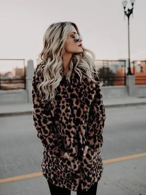 Trendy Oversized Lapel Leopard Print Faux Fur Coat Medium Length Long Sleeve Women's Outerwear Warmth Commute Style Cotton