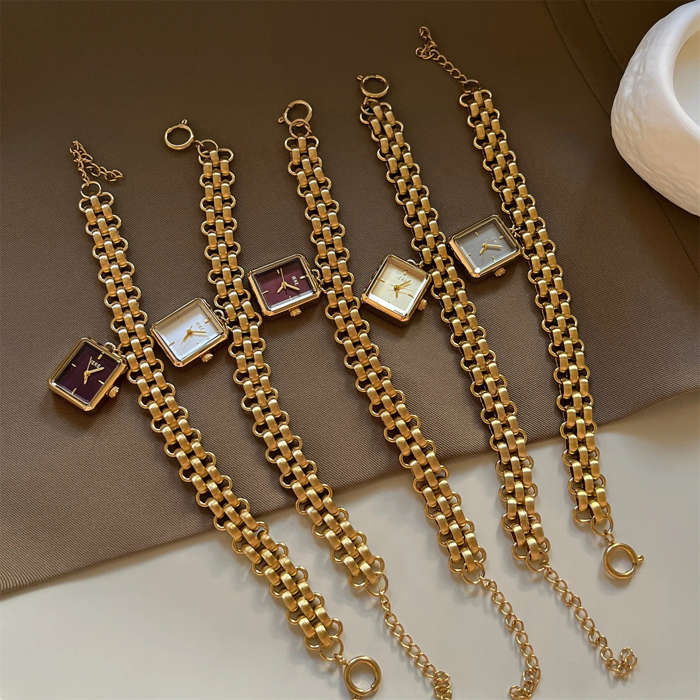 Niche design sense high value square pendant watch women's workplace commuting versatile gold women's watch