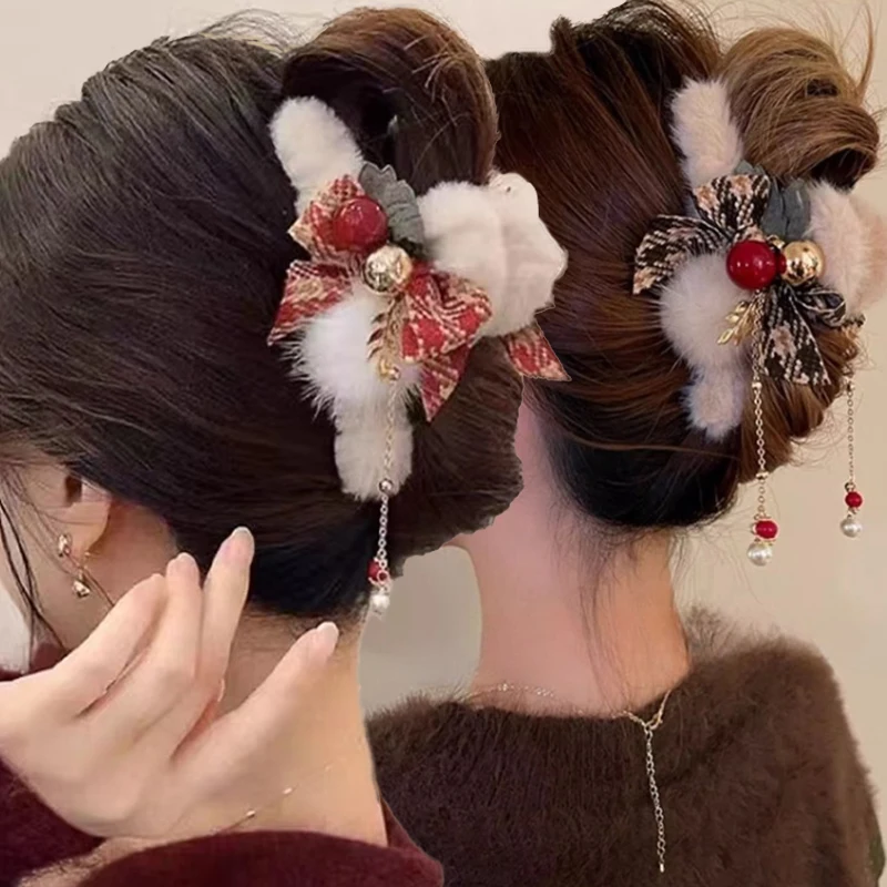 Pinzas para el pelo con lazo de felpa de Navidad para mujeres y niñas, horquilla con borla de campana bonita, accesorios para el pelo para fiesta de año nuevo, decoración de moda