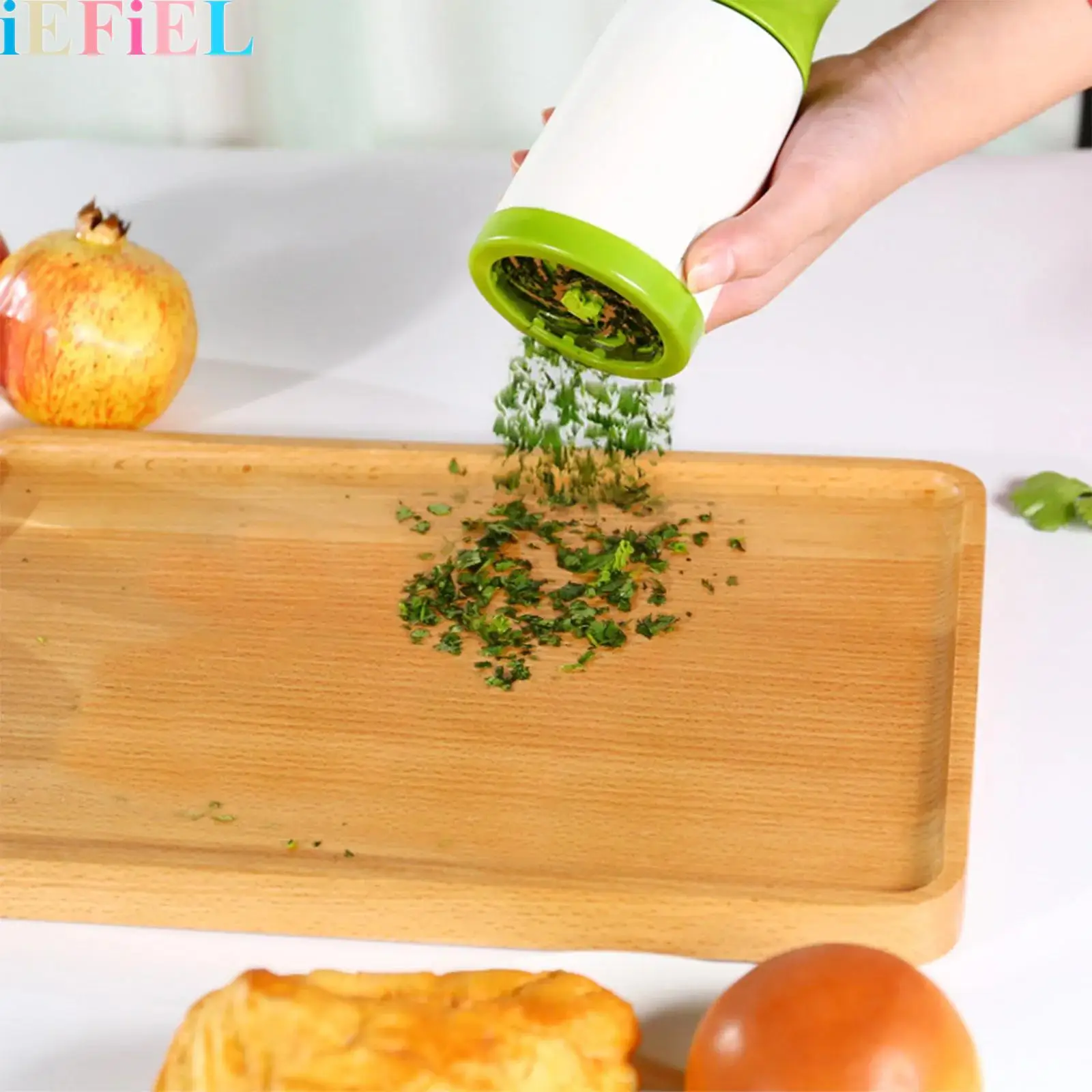 

Manual Herb Grinder Herb Mill Chopper Cutter Mince Stainless Steel Blades for Kitchen Garlic Cilantro And Seasonings