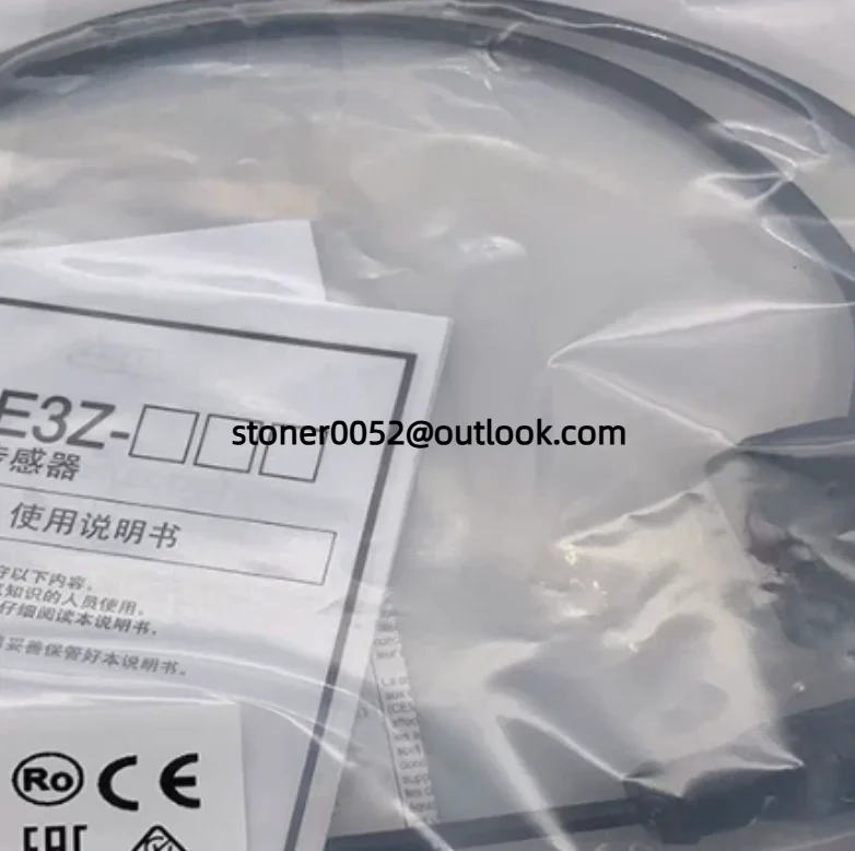 2PCS New photoelectric sensor E3Z-LR86 E3Z-LL83 E3Z-LR61 E3Z-LL86 E3Z-LR66 E3Z-LR81 E3Z-LL88