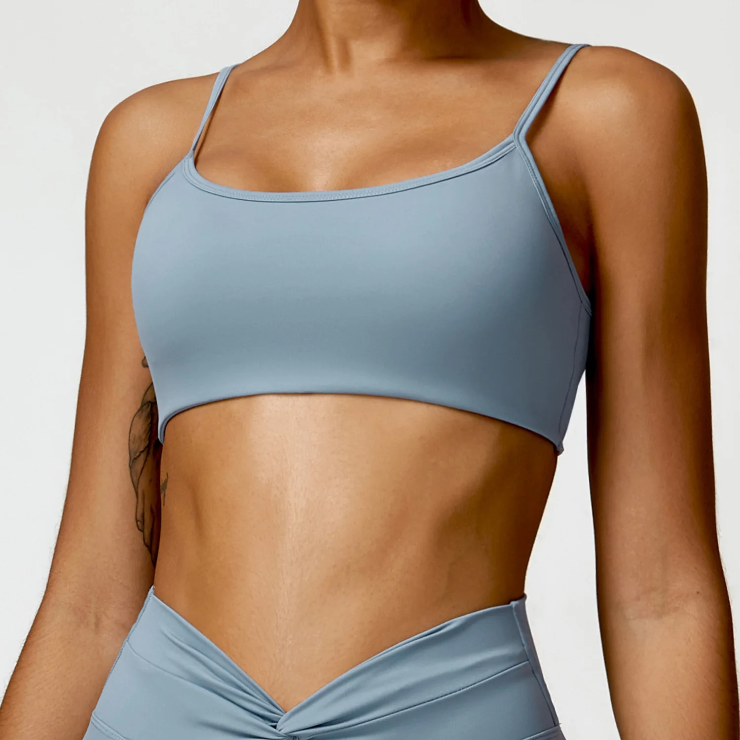 Women Yoga Bras Sexy Fitness Crop Tops Sports Running Underwear Fashion Contrast High Impact Chest Pads Female Gym Top