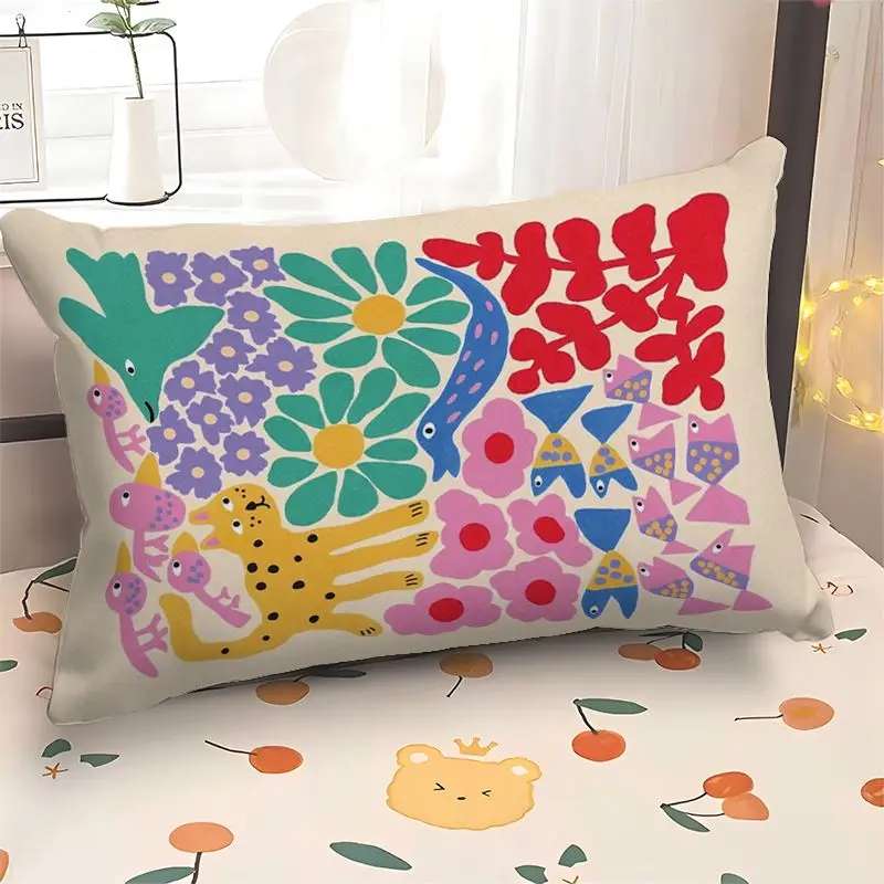 Simple Floral Throw Pillowcase, 50X70 Rectangular, Suitable For Sofas And Car Cushions.