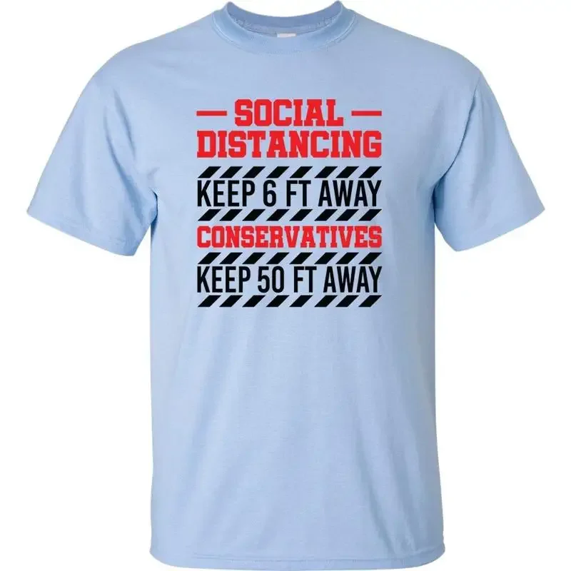 T-shirt drôle sur le distanciement social : Gardez une distance de 6 pieds, conservateurs, 50.