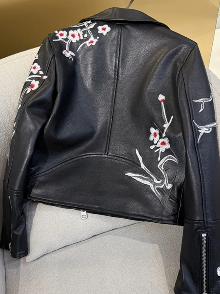 Chaqueta de cuero genuino con cremallera y solapa para mujer, estilo Retro, Color sólido, manga larga, piel de oveja, ropa de abrigo ajustada bordada para motocicleta