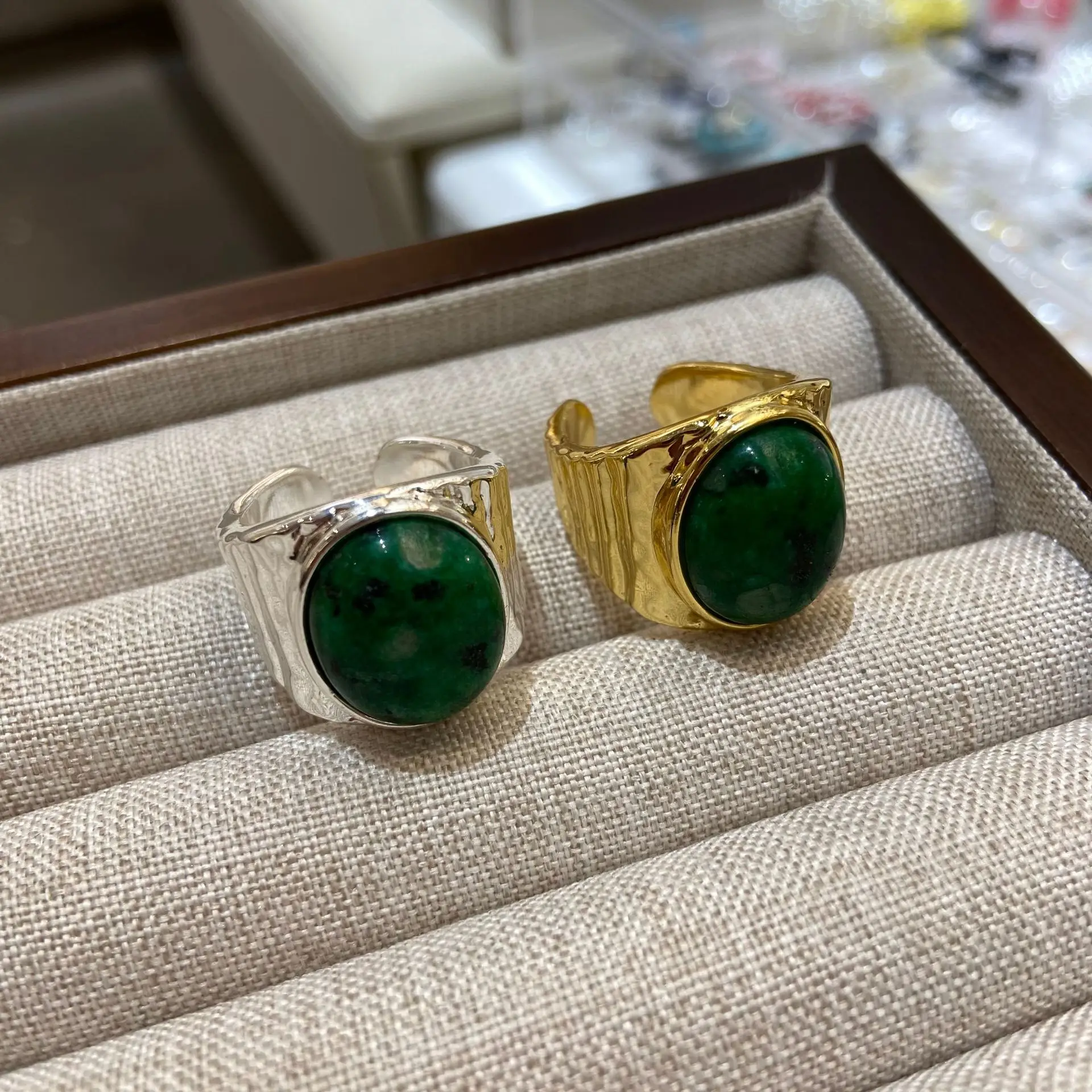 

vintage opening ring gold silver color big green stone Malachite elegant jewelry women ring adjustable