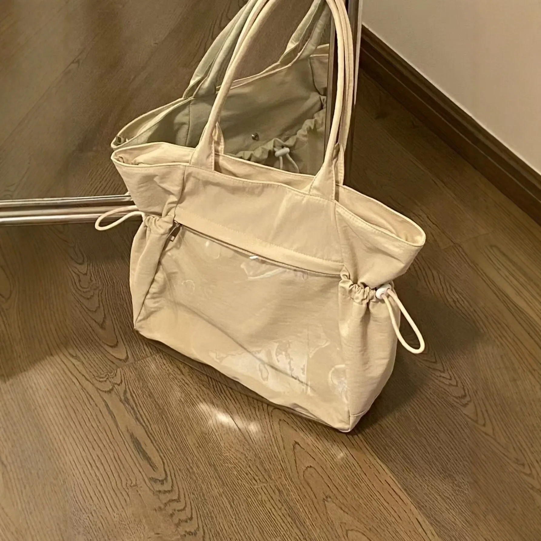 Japanese Pain Bag Female anime College Class Commuting Large Capacity Single Shoulder Crossbody Double Bag New Cute Commuting
