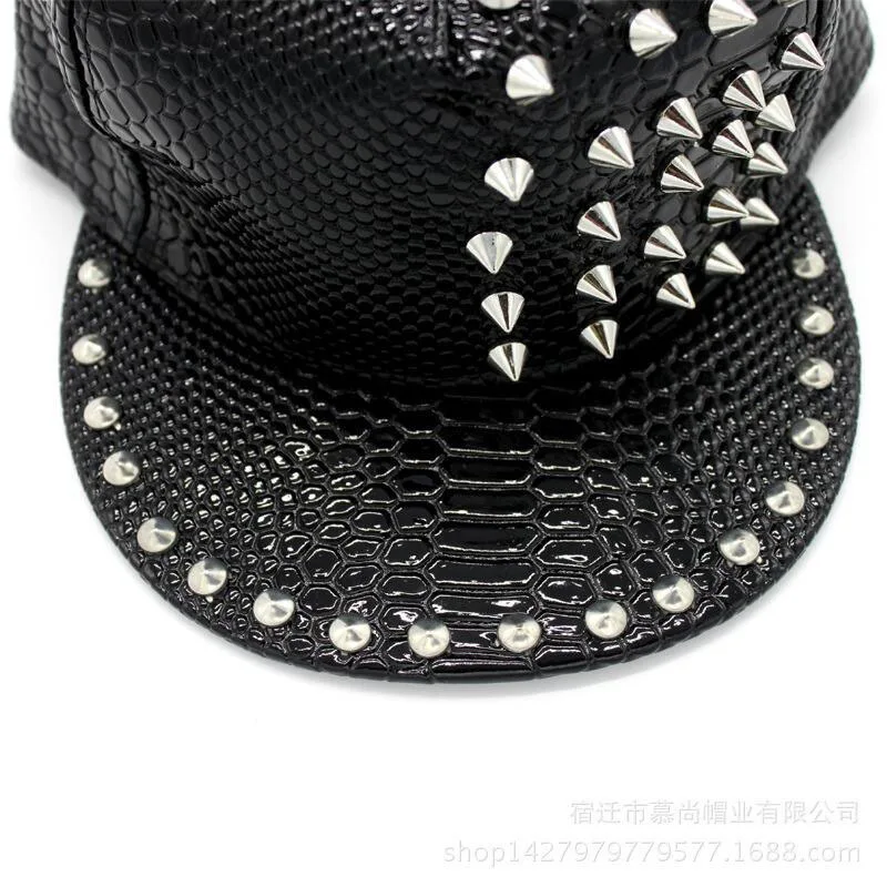 Korean Style New Rivets Snakeskin PU Leather Baseball Cap Men and Women Couple Hip Hop Hat Hip Hop Flat Brim Hat Wholesale