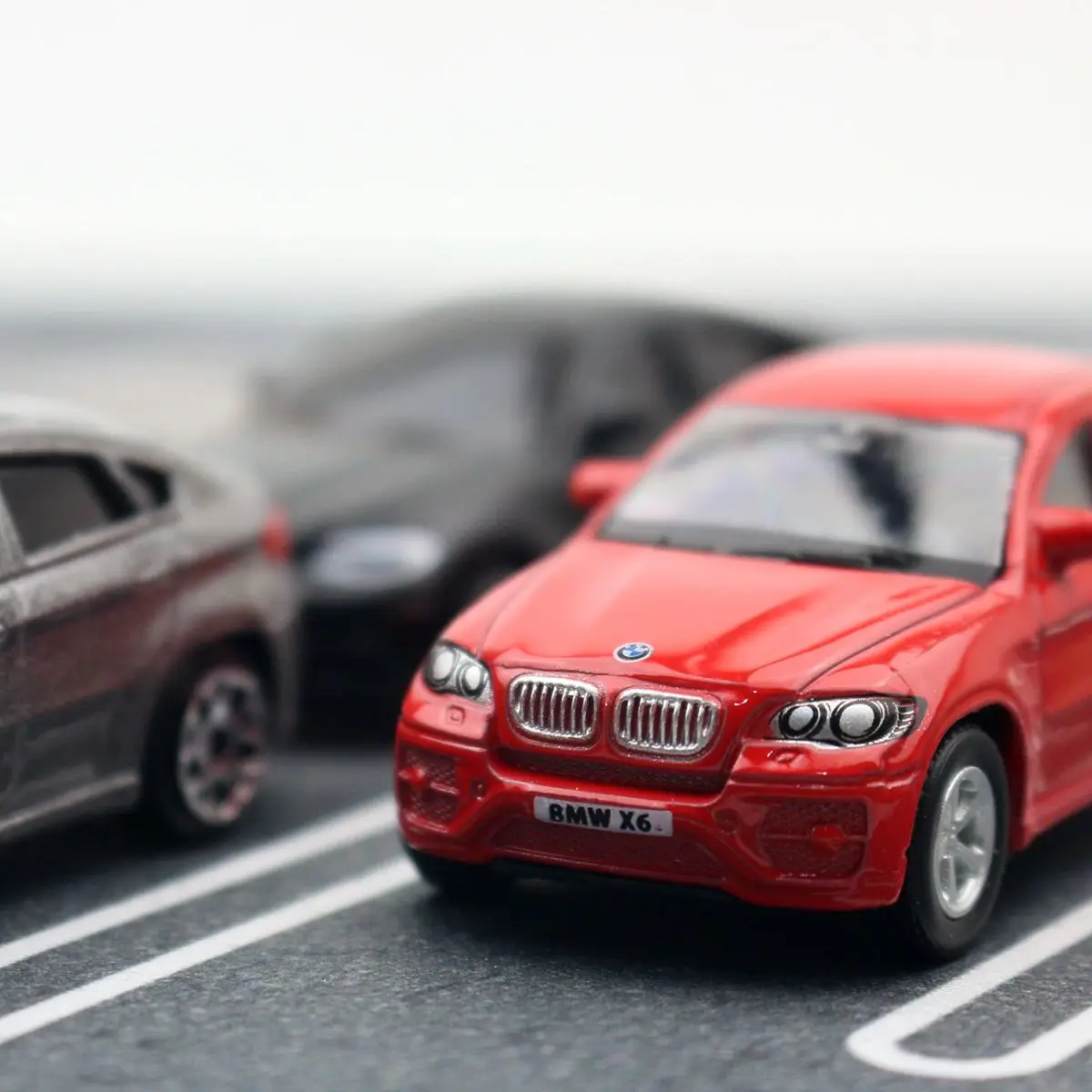 1/64 BMW X6 SUV, 1:64 Diecast Super Sport Toy Car Model 3\'\' Hot Wheels Miniature, Alloy Metal Gift For Children Kid Match Box