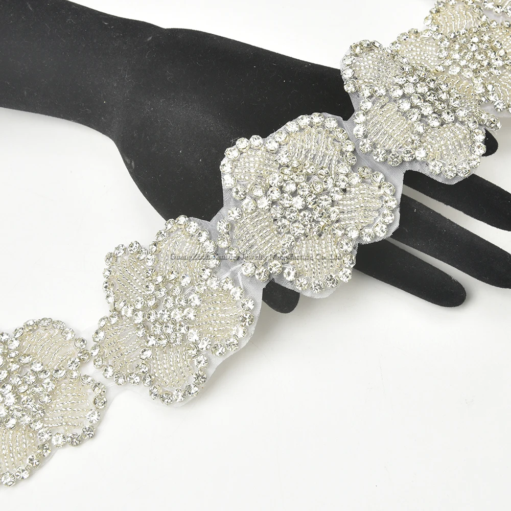 5pcs Crystal Rhinestone Flower Applique Hotfix Glass Beaded Bridal Patches Wedding Dress Belt Decoration Motif DIY Accessories