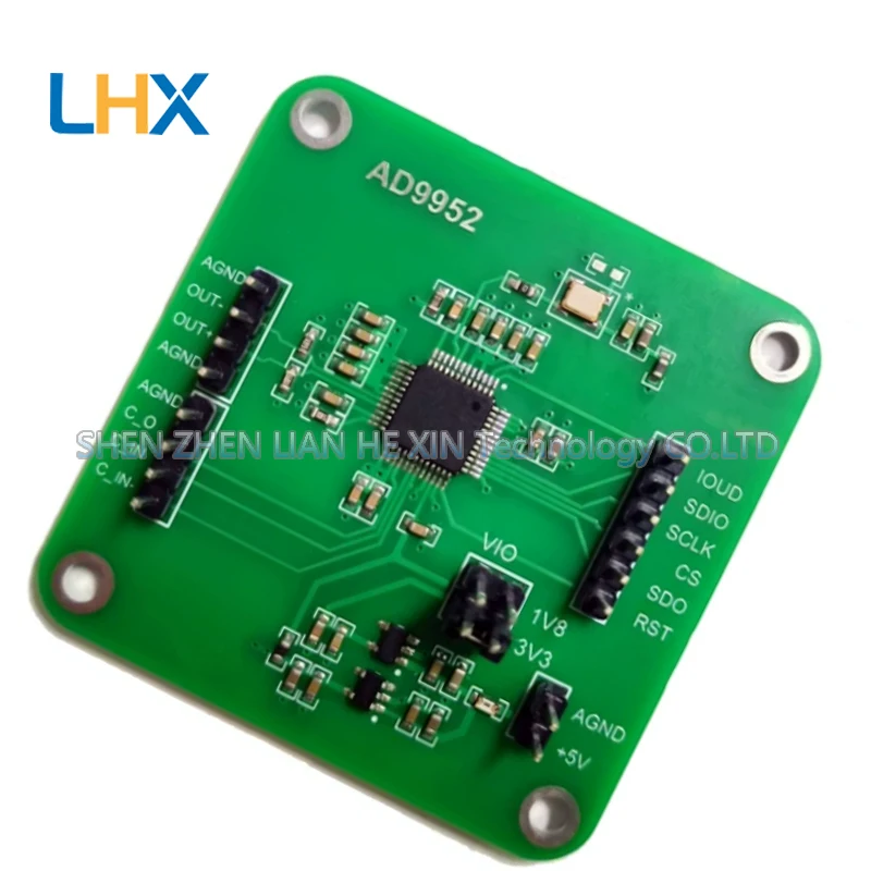 AD9952 module signal source comparator output