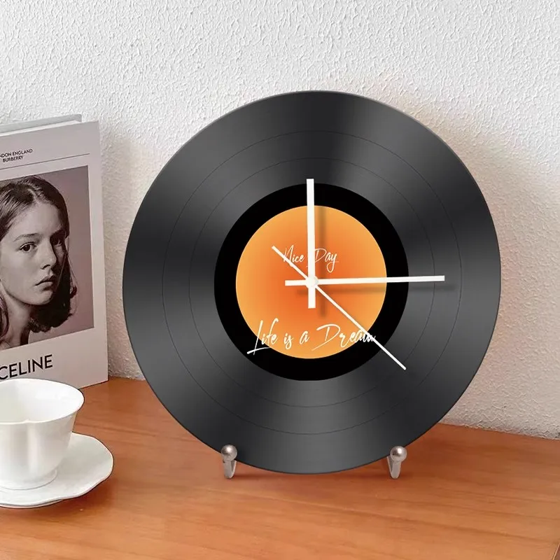Vinyl Record Wall Clock: Retro Creative High-End Silent Clock, Desktop Decoration Clock Ornament