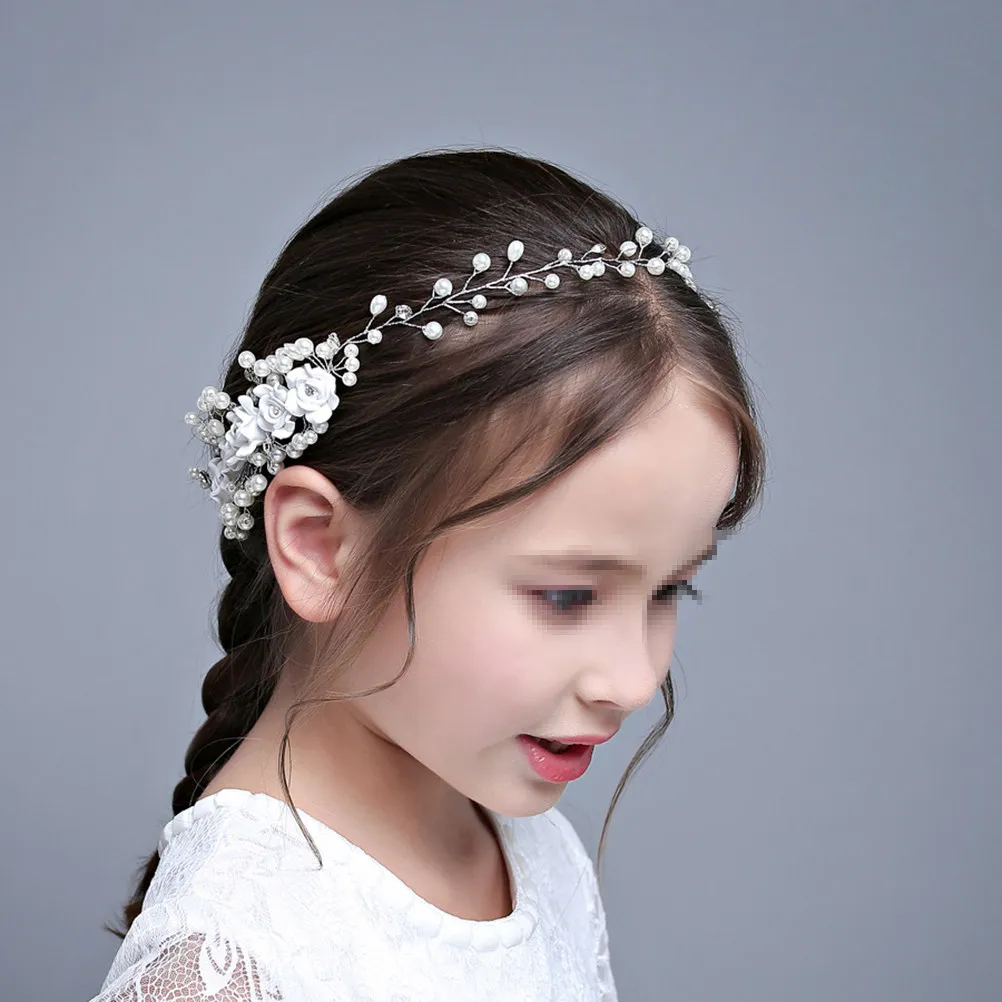 

White Wedding Hair Comb Bridal Floral Pearl Hair Accessories Elegant Bridal Headdress Perfect for Prom Party Soiree
