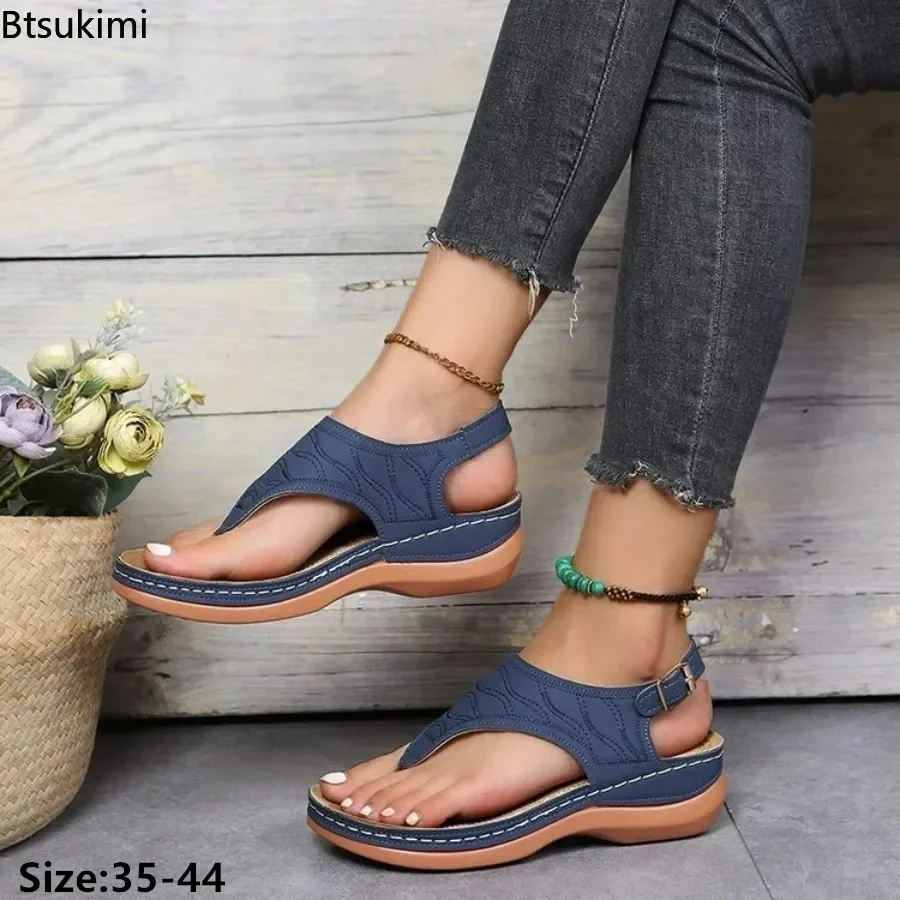 

2025 Women's Summer Wedge Sandals PU Leather Embroidered Toe Clipped Ladies Oversized Sandals Roman Style Casual Beach Sandals