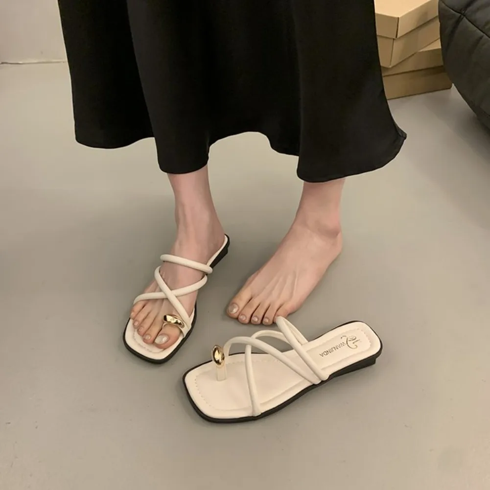 Stylische Damen-Sandalen mit Kreuzriemen, bequeme, leichte Zehenriemen-Strandschuhe mit lässigem, einfarbigem Design für den Sommer – Detail 24