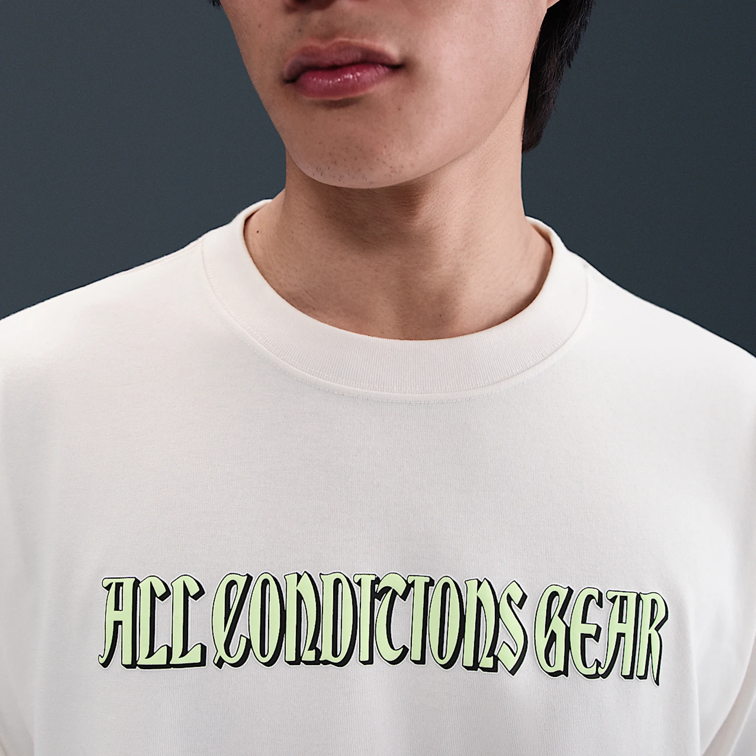 Nike Genuine Dri-FIT للرجال نمط رياضي فضفاض يسمح بمرور الهواء بأكمام قصيرة HJ0885-030