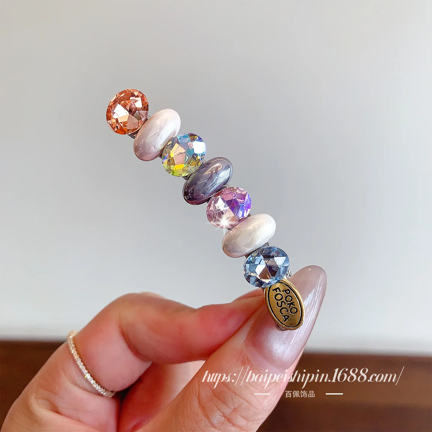 

1 шт. розовая заколка для волос с цирконами, блестящая, для челки, для женских причесок, элегантный повседневный аксессуар для волос