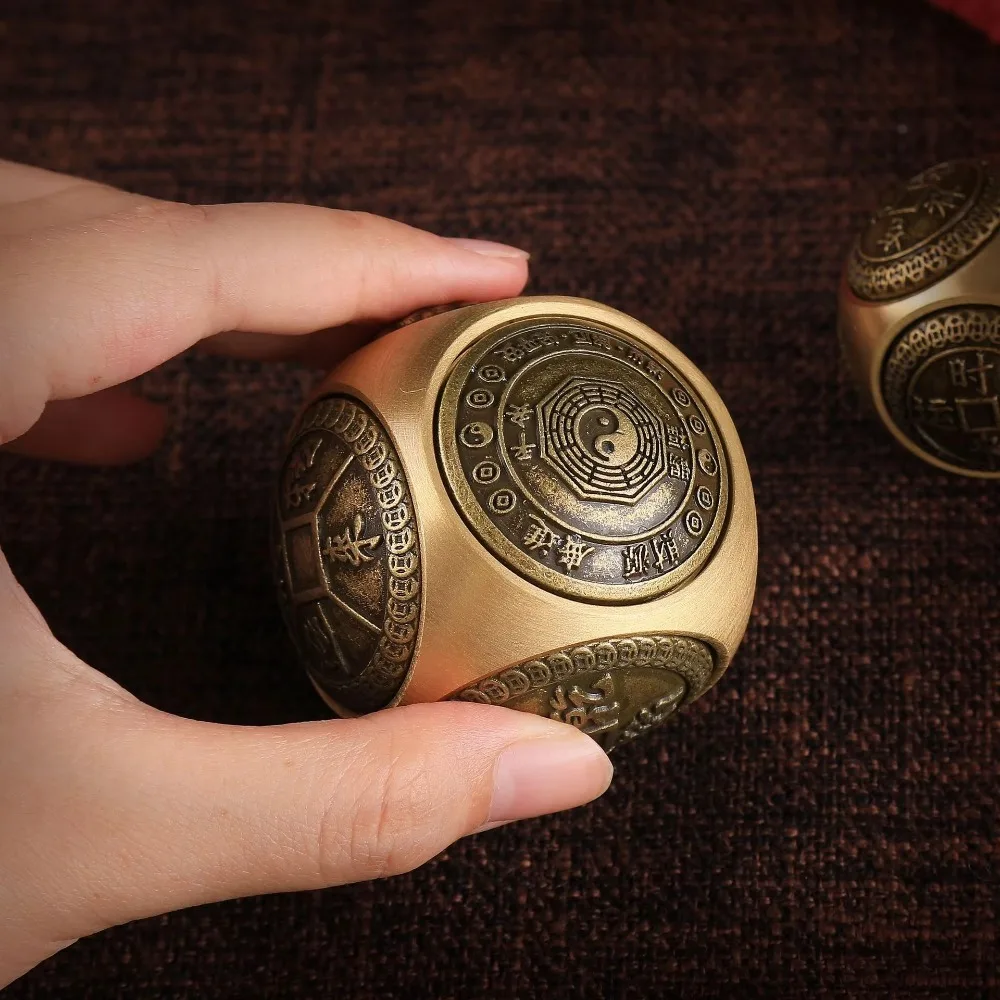 Cube Six-sided Rotation Spherical Brass Fitness Ball Chinese Style Relieve Anxiety Fidget Bagua Stress Relief Adult Gift