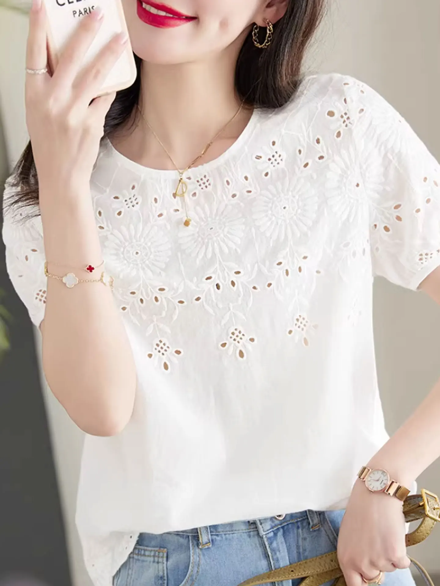 

Ele European Design Hollow out Breathable ort Sve Women's irt Summer 2026 Korean Sle Commute Silk Top