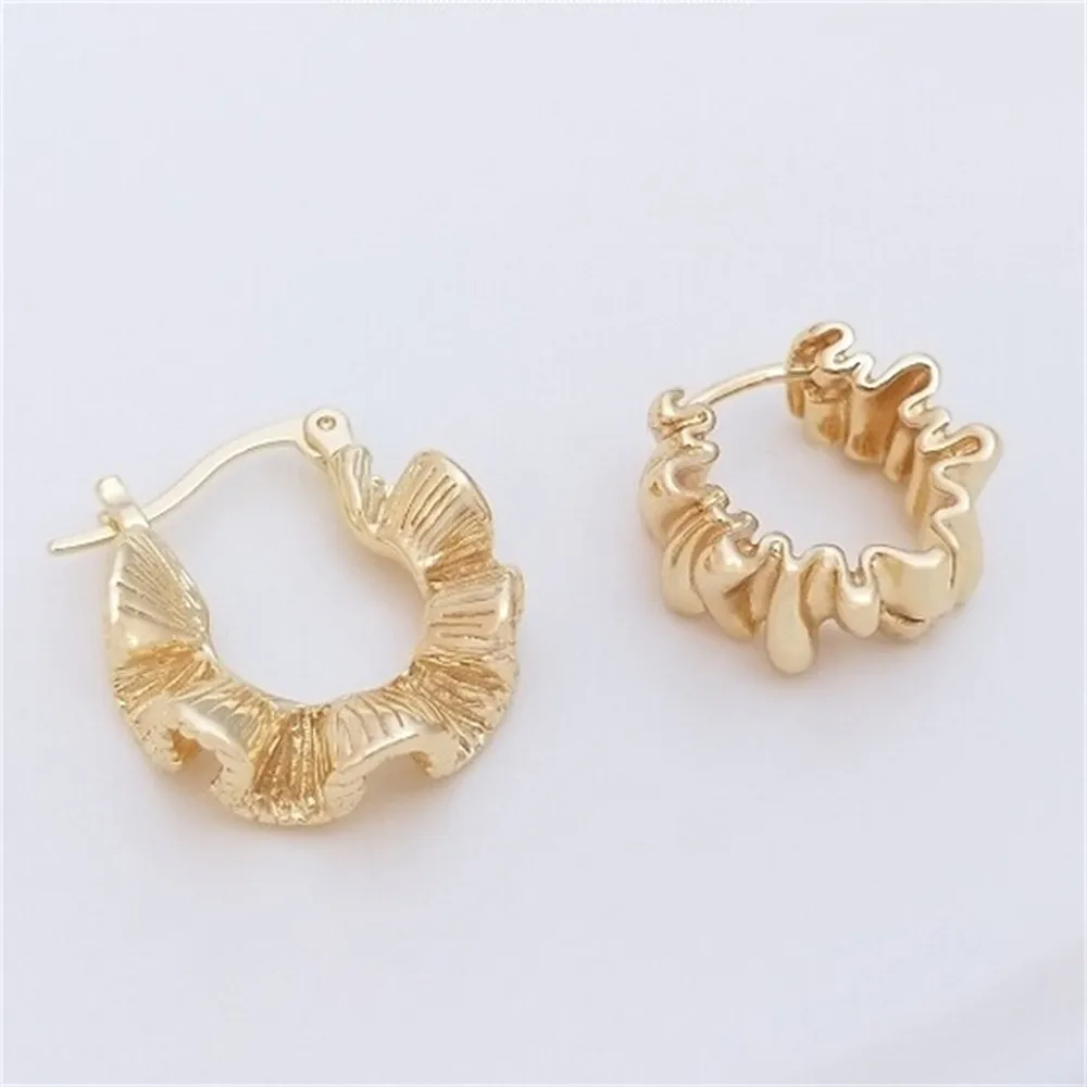 14K Gold-Color Three-dimensional Pleated Lace Earrings Fashionable Niche Light Luxury Ins Wave Texture Earrings E300