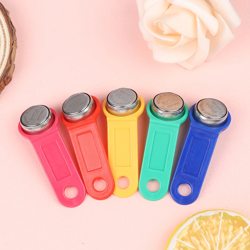 

Hot 1Pc RW1990 Rewritable RFID Tag Sauna Key Can Copy Can Change Code RW1990 Touch Memory Key Compatible RW1990