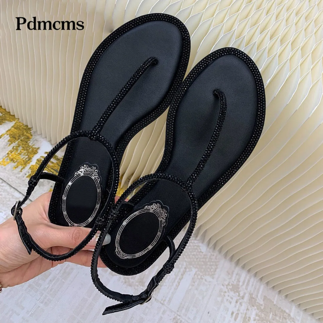 

Summer Luxury Women Flat Flip Flop Sandals Causal Ladies Mules Vacation Beach Out Walking Clip Toe Slides Women Party Shoes