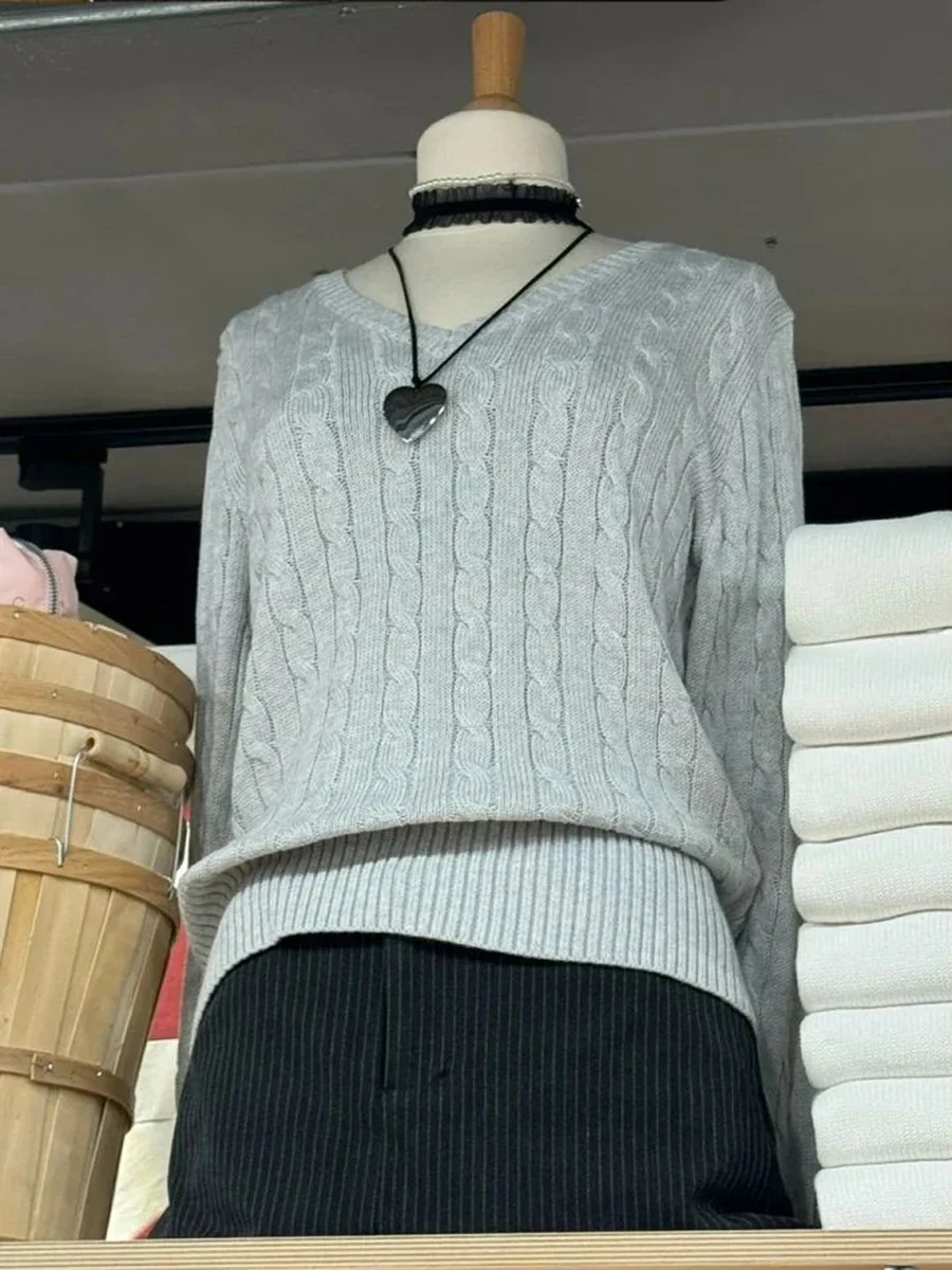 Gray Twist Flower Sweater Woman Autumn V-neck Long Sleeve Cotton Slim Jumper Top Casual Sweet Preppy Style Knit Sweaters Y2k