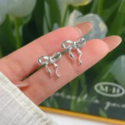 Vintage Metal Bowknot Earrings For Women Sweet Elegant Silver Color Bow Women's Stud Earring Christmas Ear Piercing Jewelry