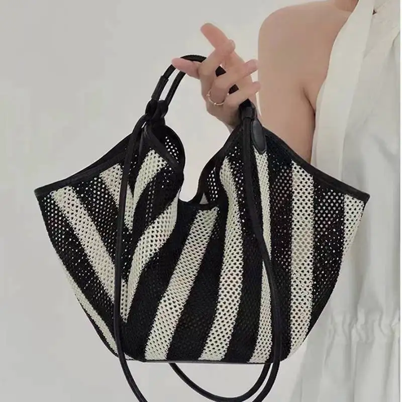 2024 summer new style raffia woven bag casual vacation lazy style dumpling bag single shoulder diagonal commuter bag for women