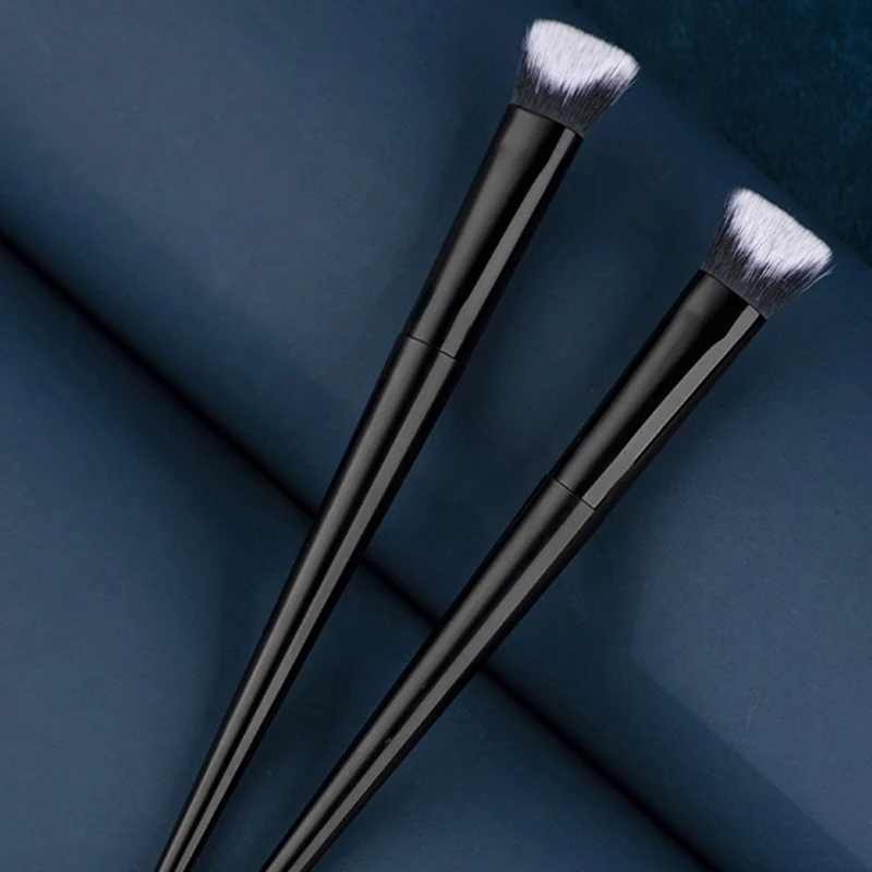 Professional Makeup Brushes Finger Belly Head Cover Dark Circles Foundation Concealer Brush Cosmetic Face Detail Beauty Tools