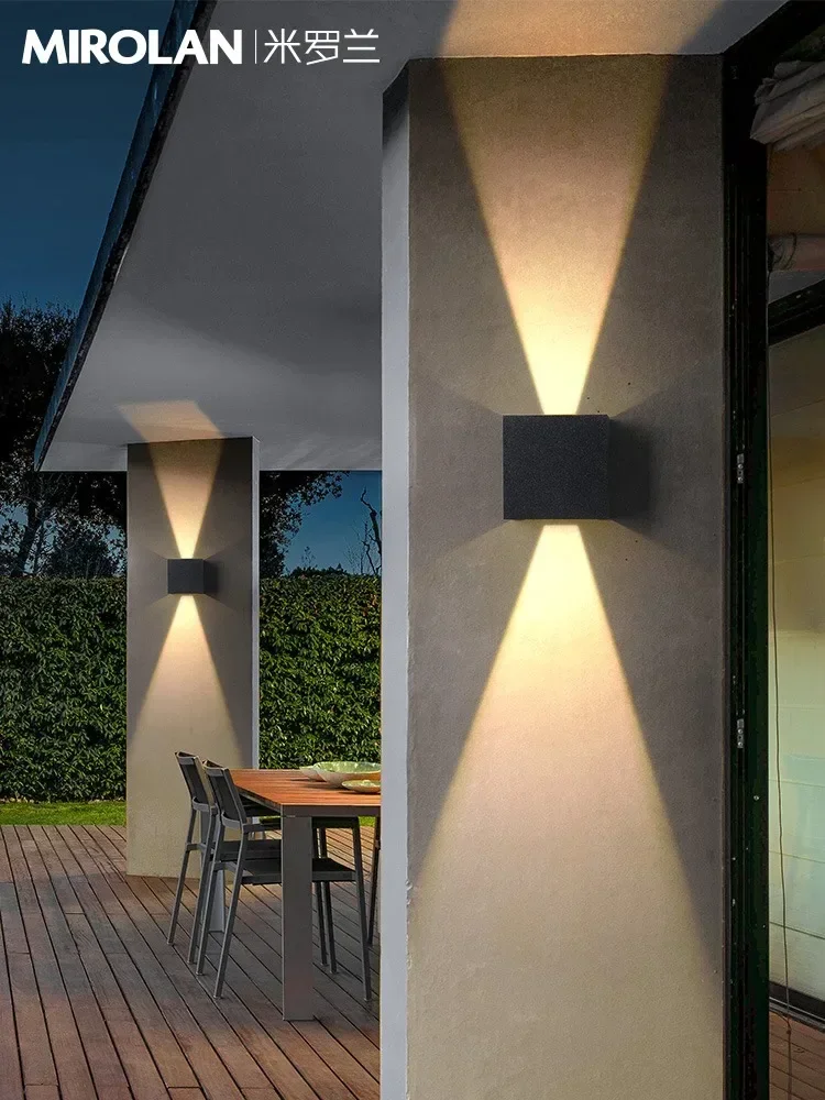 Lampada per il lavaggio della parete, lampada da esterno, lampada da parete solare, lampada da parete per cortile impermeabile