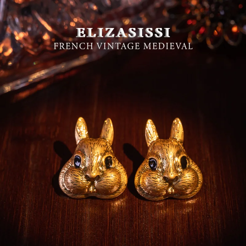 

Fashion medieval, rabbit image stud earrings, Western retro three-dimensional rabbit year, good luck, natal year, old earrings