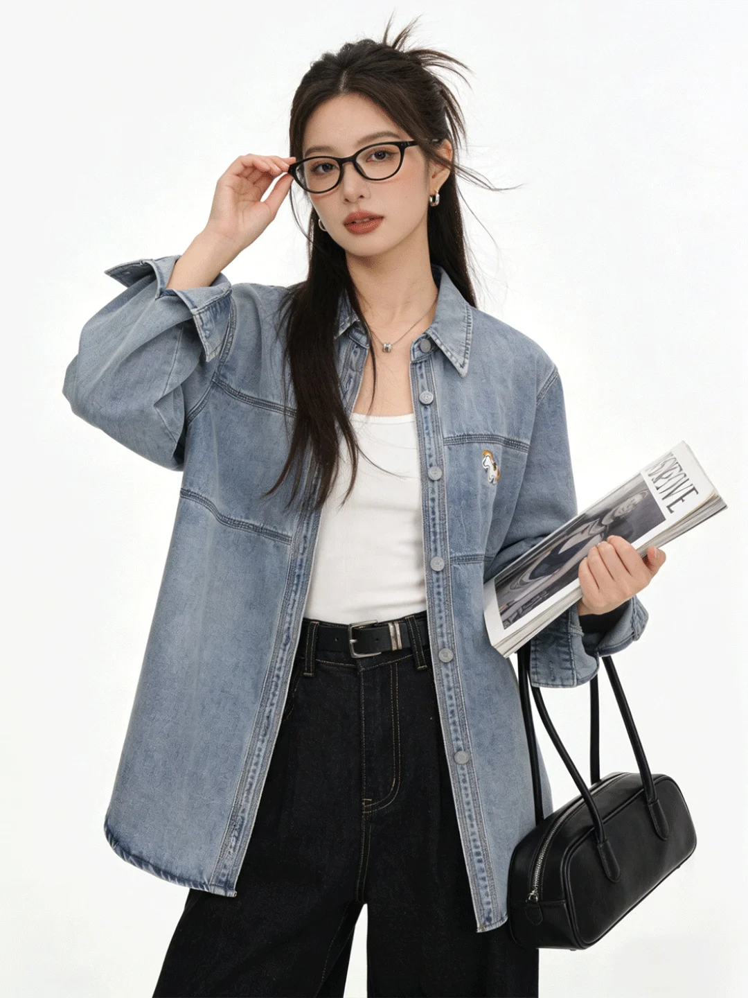 

Ретро джинсовая куртка с вышивкой, свободного кроя, универсальная, женская, в корейском стиле, весенняя, повседневная, с длинными рукавами