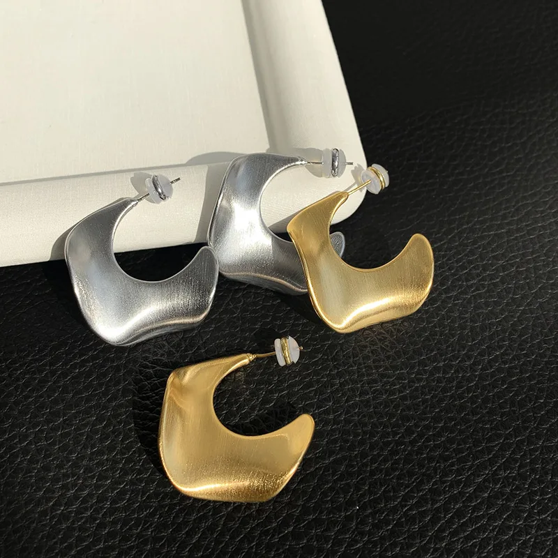 

2025 New Stainless Steel Geometric Twisted Earrings Irregular Design Hypoallergenic Waterproof Jewelry Gift Girls Accessories