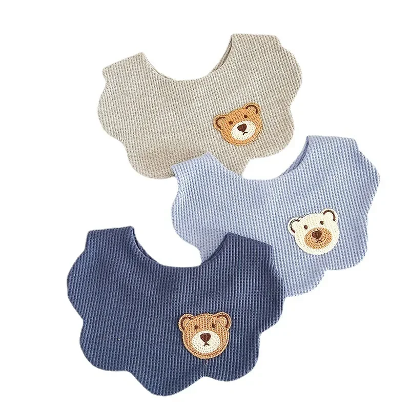 Cute Baby Bib Lovely Cartoon Bear Newborn Baby Bib Lovely Cotton Waffle Salival Towel Bib for Toddler Boy Girl Baby Accessories