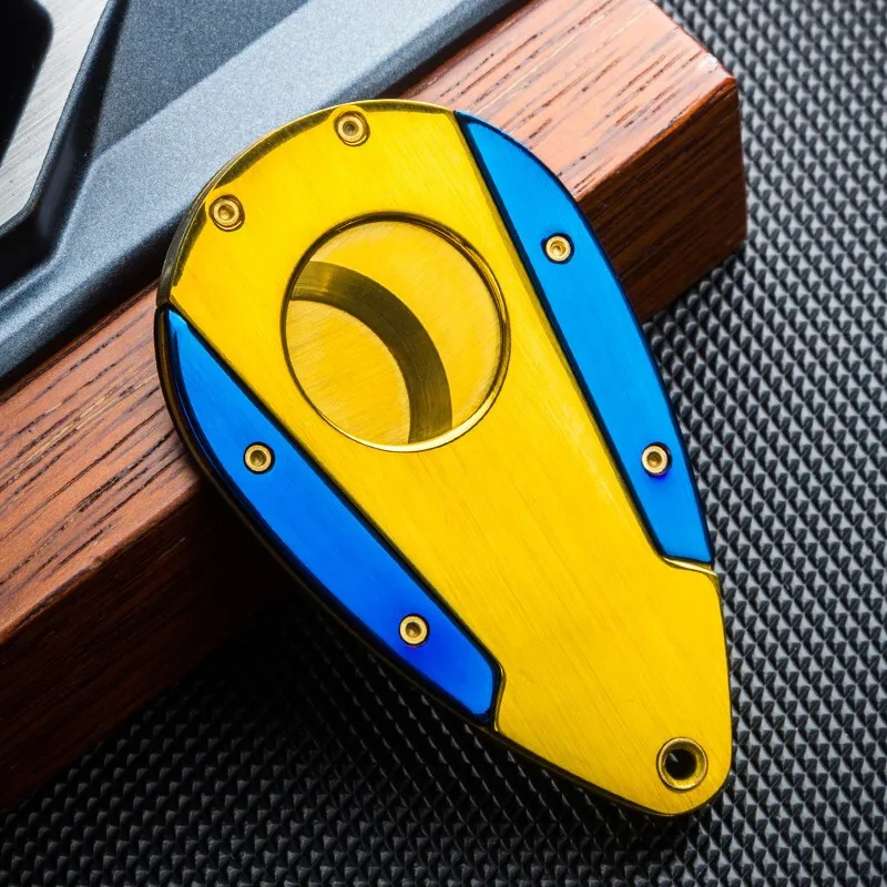 

Top Selling Cigar Cutter Creative Metal Portable Stainless Steel Blade Guillotine Cigar Scissors Accessories Tool for Men Gifts